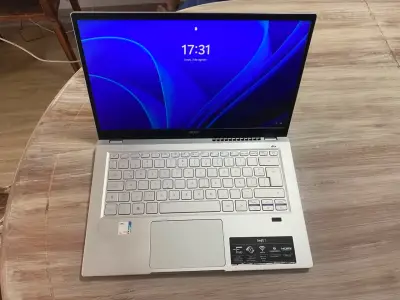 Notebook Acer Swift 3 - Intel Core i5 11va Gen - 8 - miniatura 1