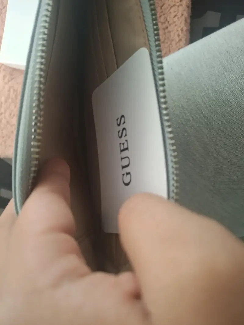 Cartera de mano Guess azul claro con correa - 3