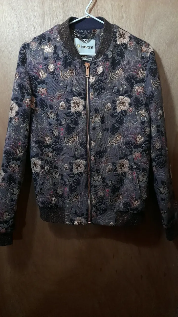 Chaqueta bomber floral para mujer - 4