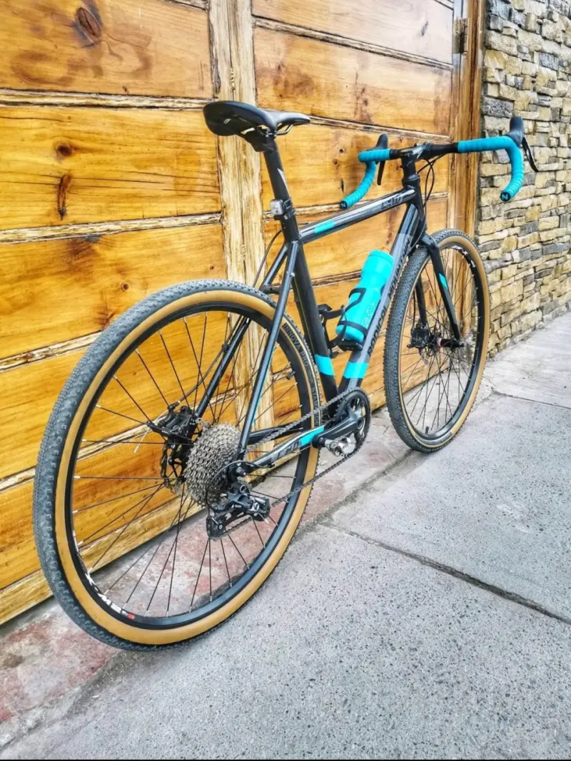 Bicicleta Gravel (SRAM Apex 11v) - 3