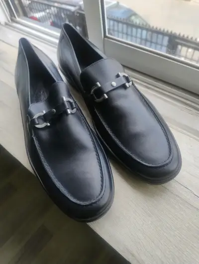 Mocasines Ferragamo de cuero negro para hombre - miniatura 2