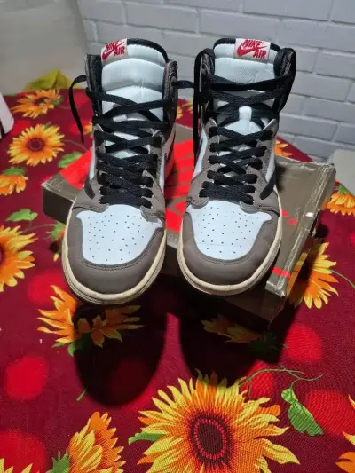 Jordan 1 Travis scoot - miniatura 2