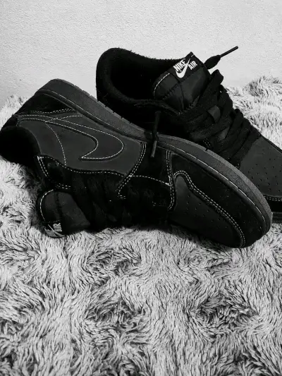 Zapatillas Nike Air Jordan negras para hombre - miniatura 1