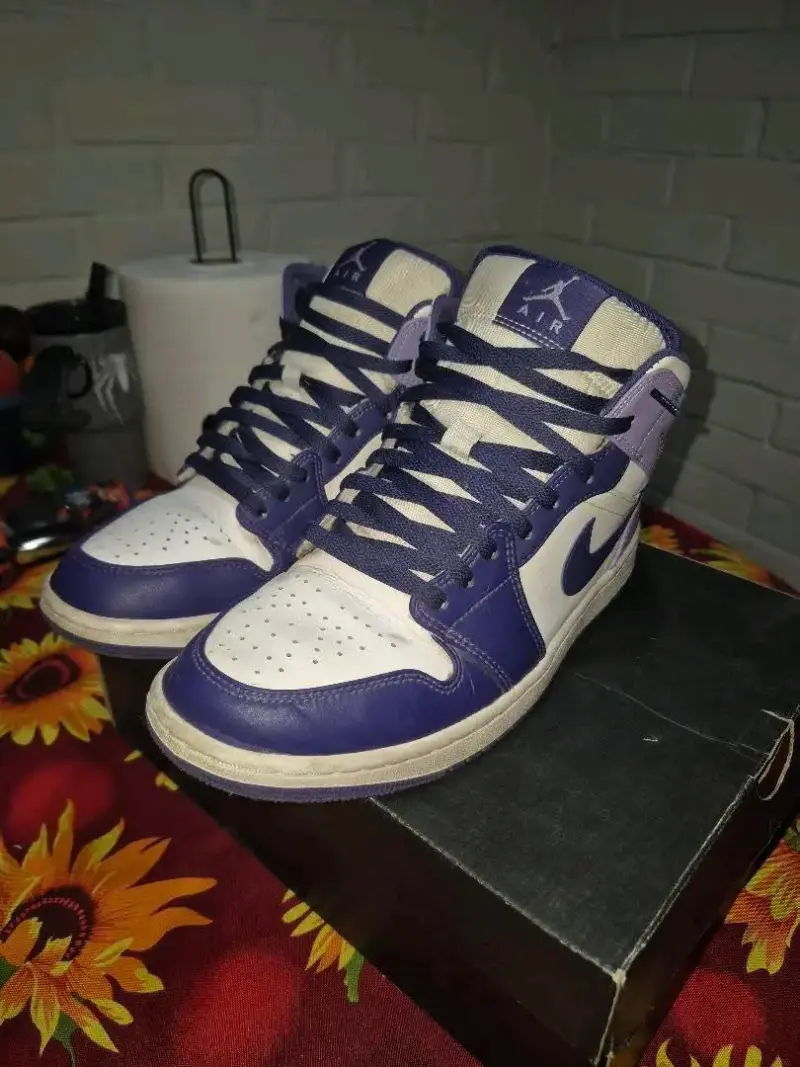 Jordan 1 Mid SkyJ purpple - 1