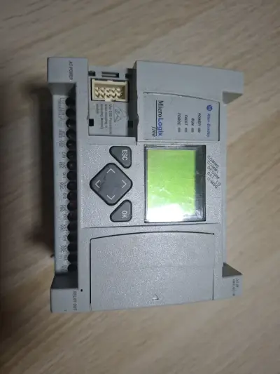 Controlador lógico programable Allen-Bradley MicroLogix 1100 - miniatura 2