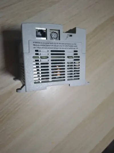 Controlador lógico programable Allen-Bradley MicroLogix 1100 - miniatura 4