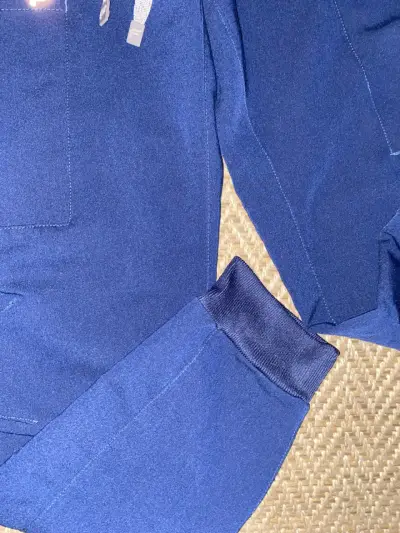 Pantalones clínico  azul marino con bolsillos - miniatura 3