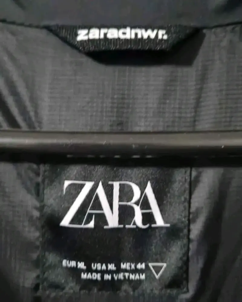 Chaqueta Puffer Zara DNWR Negra - XL - 4