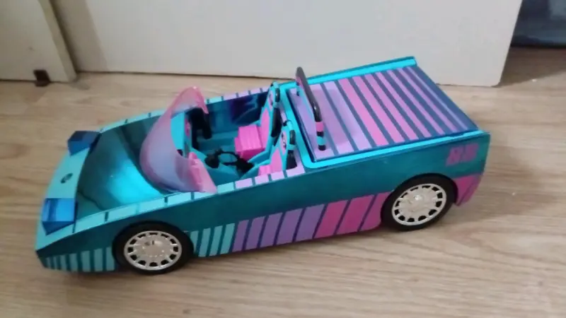 Auto convertible de muñecas L.O.L - 1