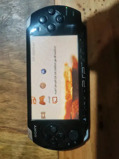Consola Psp con caja como Nueva - miniatura 2