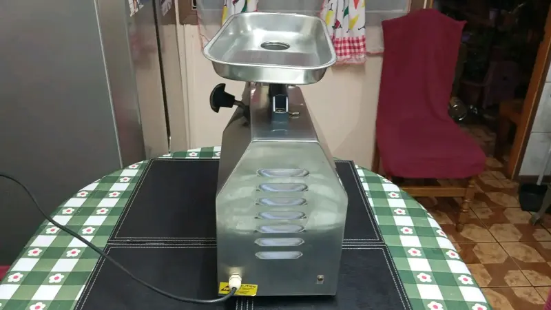 Picadora de carne eléctrica de acero inoxidable - 2