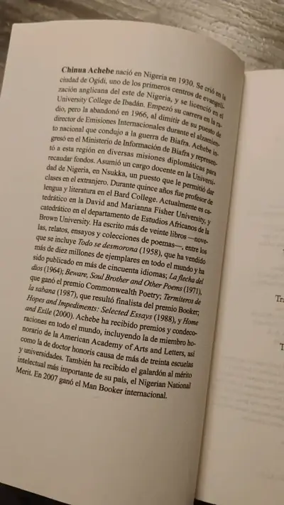 Libro Trilogía Africana de Chinua Achebe - miniatura 4