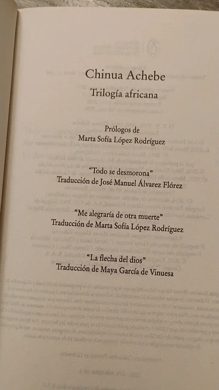 Libro Trilogía Africana de Chinua Achebe - 5