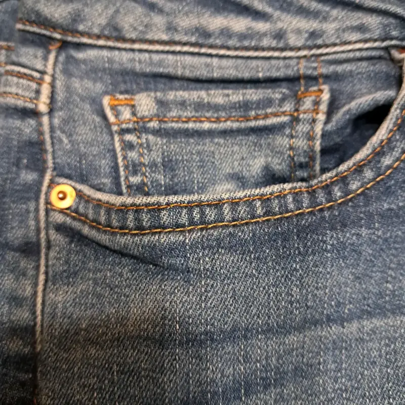 Jeans Tommy Hilfiger para hombre en buen estado - 6