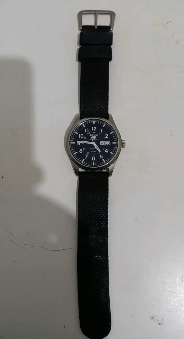 Reloj automático Seiko con correa azul - 4