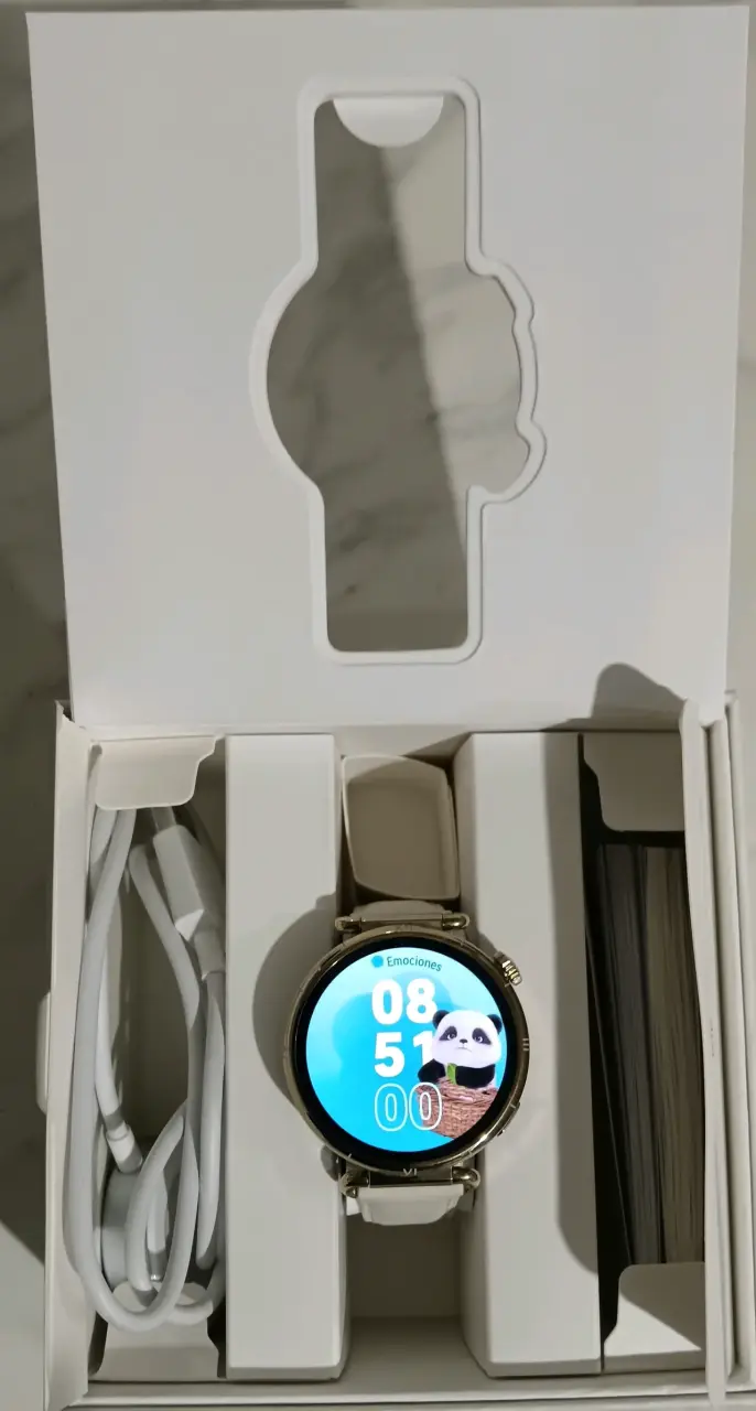 Huawei Watch GT 6 con correa blanca - 3