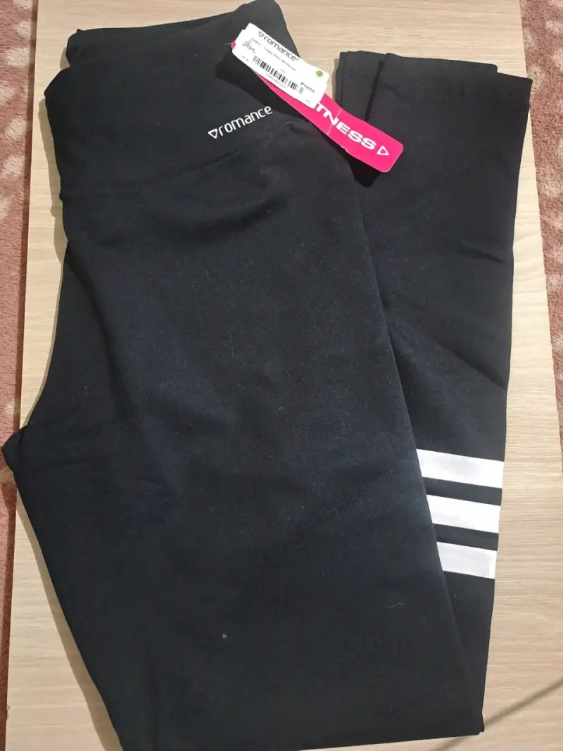 Leggings deportivos negros Romance para mujer