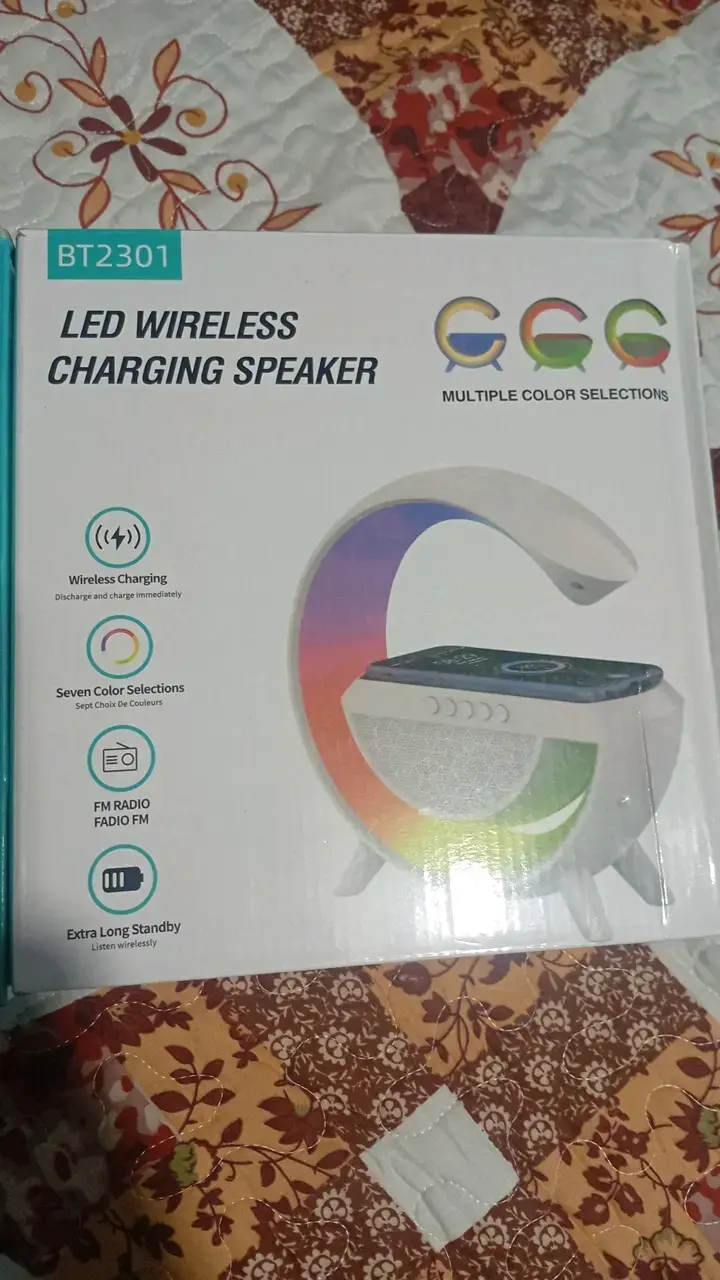 Parlante LED Inalámbrico BT2301 con Carga - 4