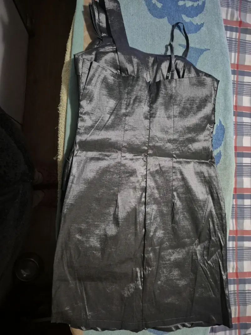 Vestido de fiesta gris elegante - 2