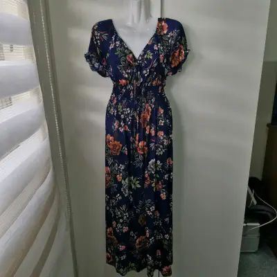 Vestido largo floral azul para mujer - miniatura 1