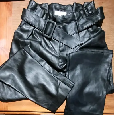 Jeans negros Sybilla con detalles brillantes - miniatura 5