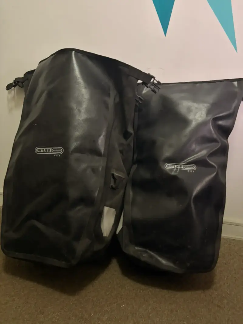 Alforjas impermeables Ortlieb City negras - 1