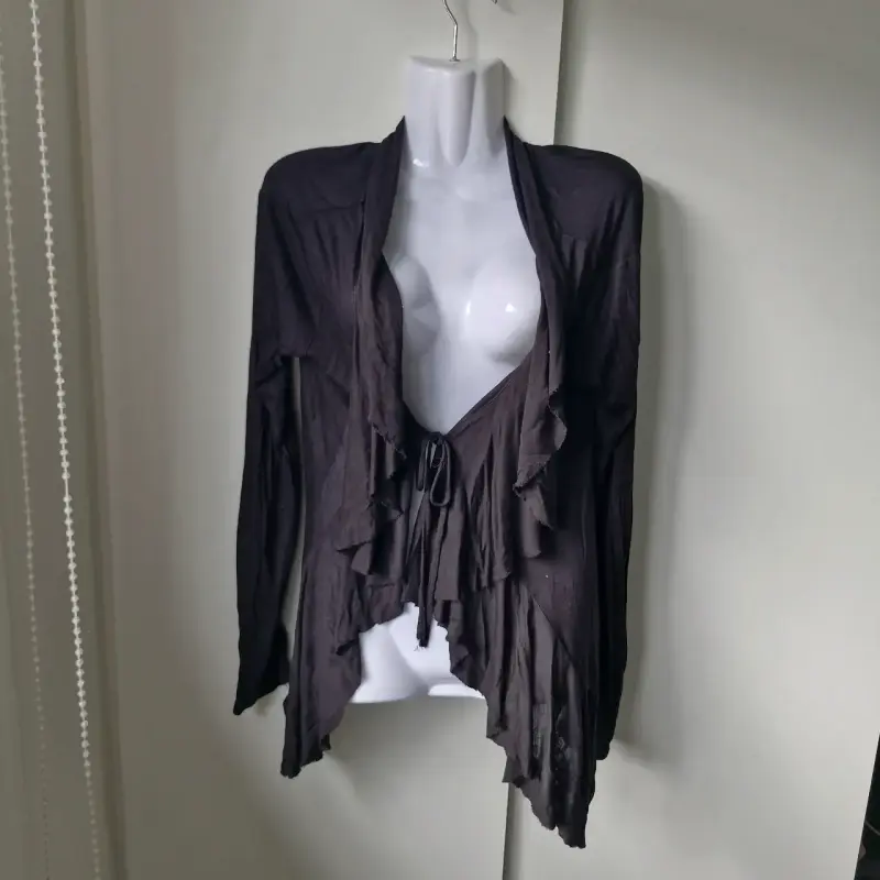 Cardigan negro con volantes para mujer - 2