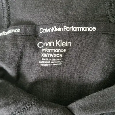 Polerón Calvin Klein Performance gris oscuro - miniatura 2