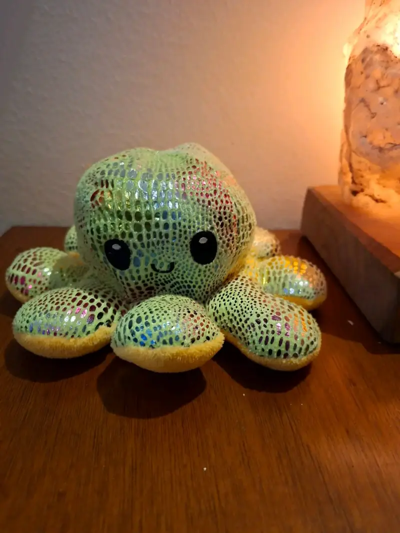 Pulpo de peluche reversible con caras cambiantes - 3