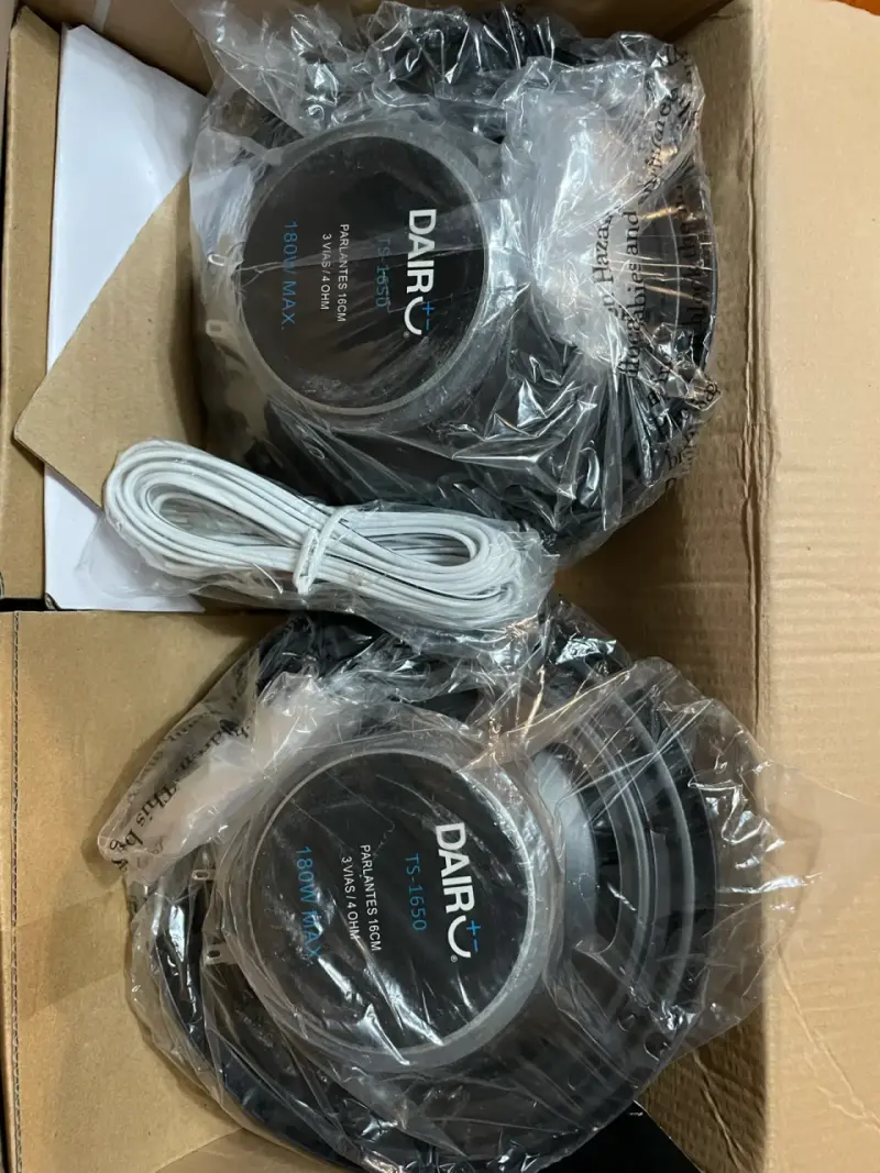 Parlantes para auto Dairo TS-1650 nuevos - 2