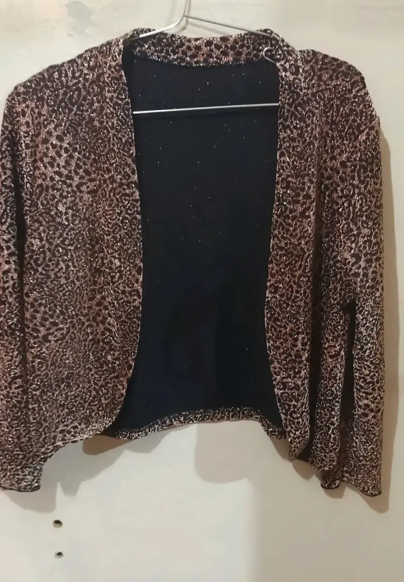 Chaqueta corta de leopardo para mujer - 4