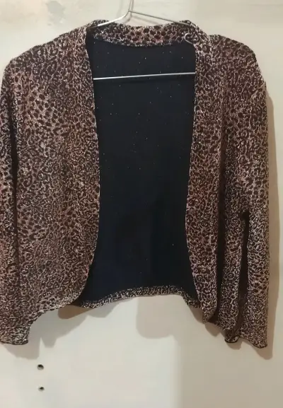 Chaqueta corta de leopardo para mujer - miniatura 4