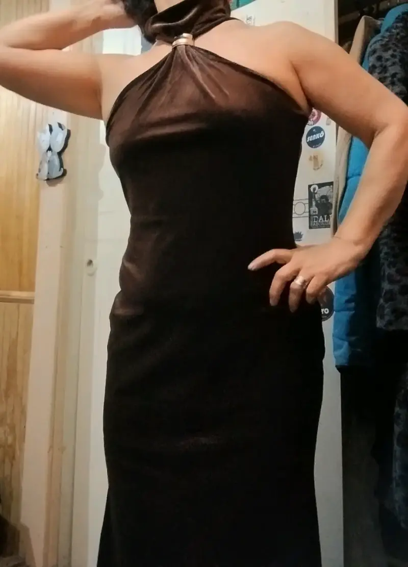 Vestido de noche marrón elegante - 2
