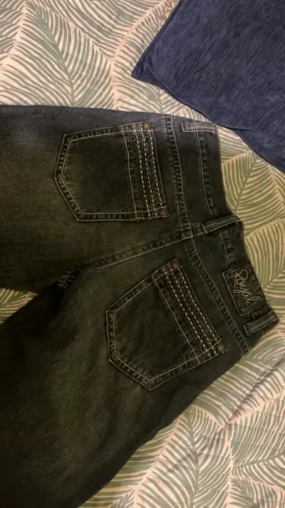 Jeans Royal Premium para hombre en buen estado - miniatura 4