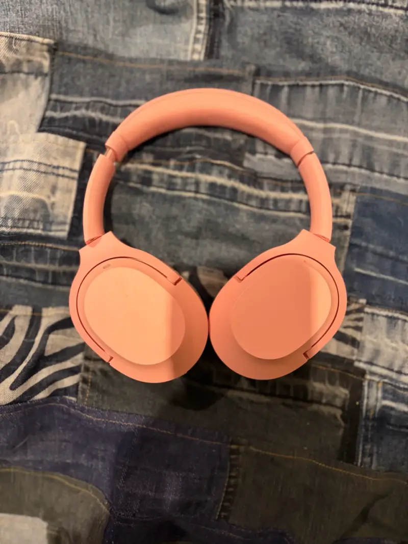 Audífonos inalámbricos Razer color rosa - 1