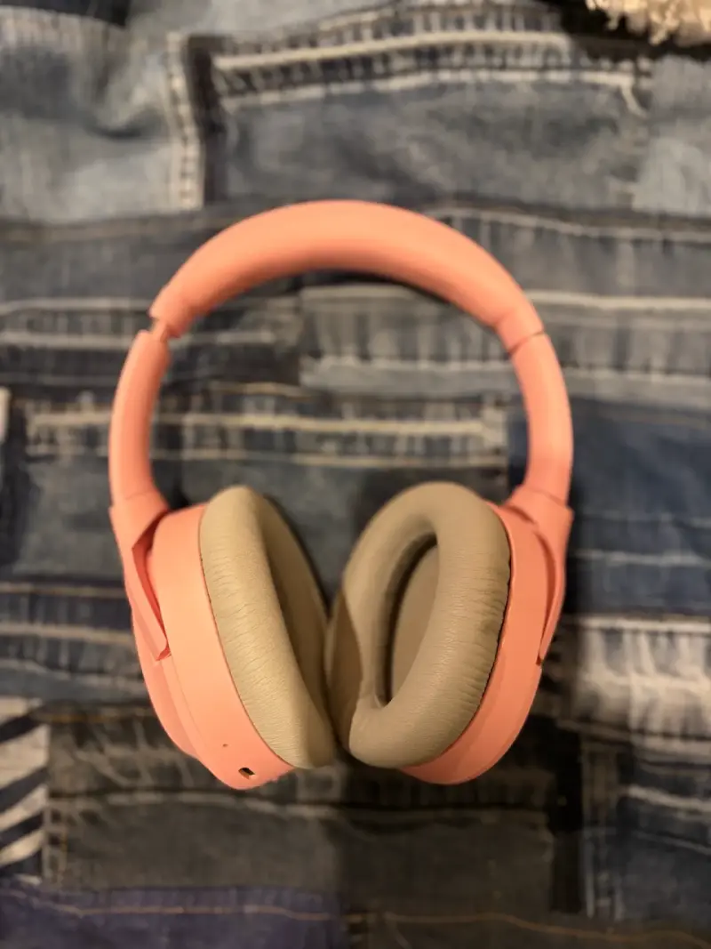 Audífonos inalámbricos Razer color rosa - 4