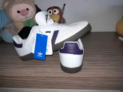Zapatillas Adidas Samba Blancas y Moradas - miniatura 1