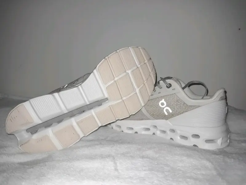 Zapatillas deportivas On UNISEX - 4