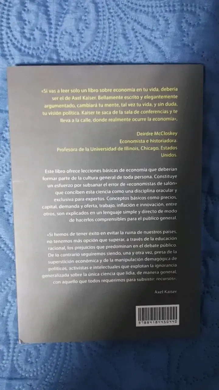 Libro 'El Economista Callejero' de Axel Kaiser - 2