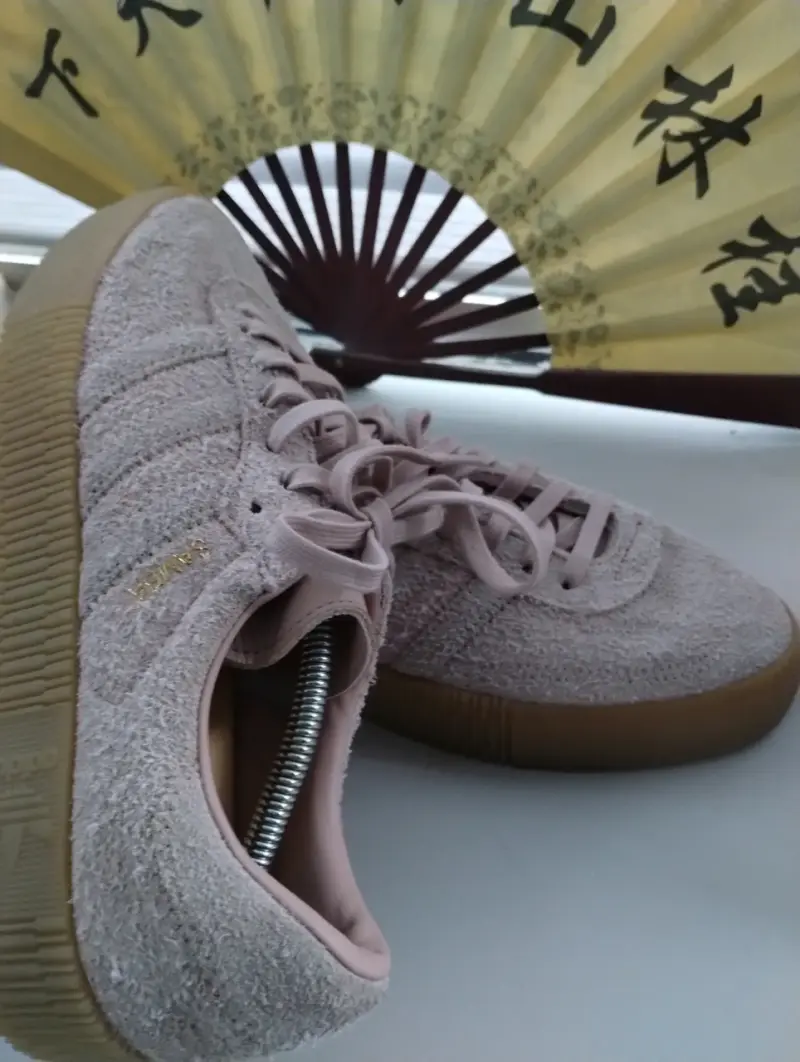 Zapatillas Adidas Samba Rosadas de Gamuza - 4