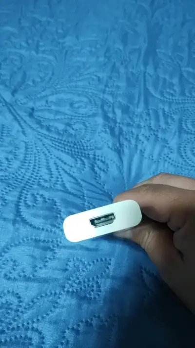 Adaptador Mini DisplayPort a HDMI blanco - miniatura 2