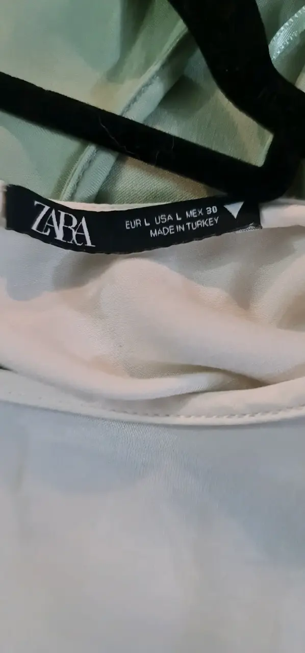 Blusa sin mangas blanca Zara con ajuste - 3