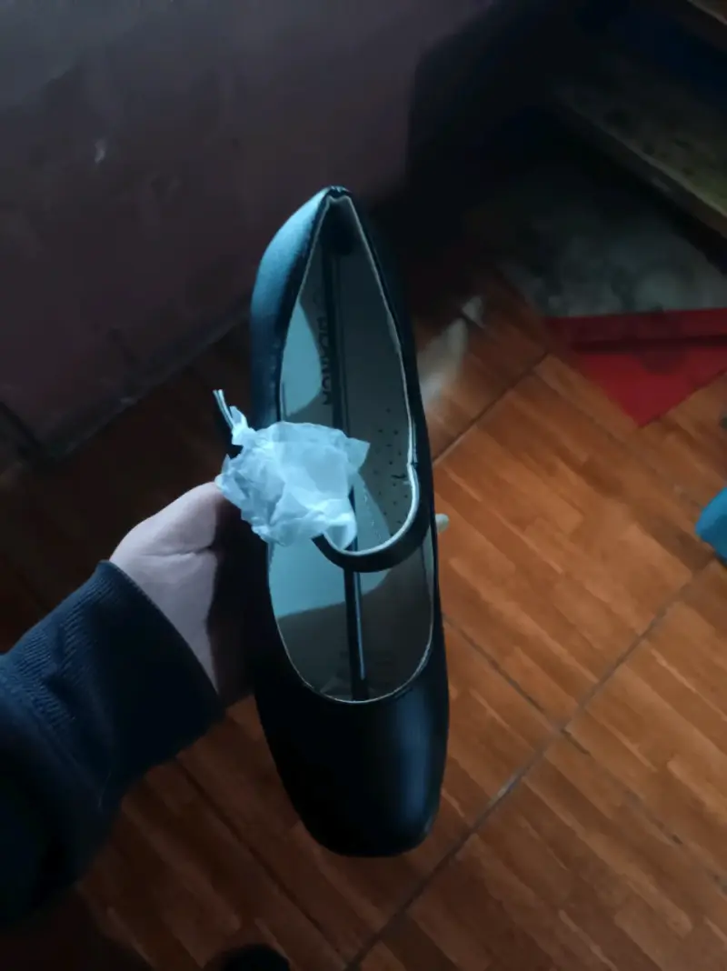 Zapatos de tacón bajo negros para mujer - 2