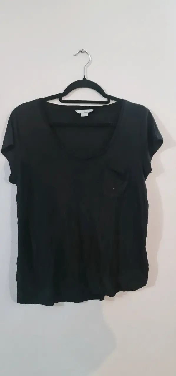 Polera negra básica H&M para mujer - 1