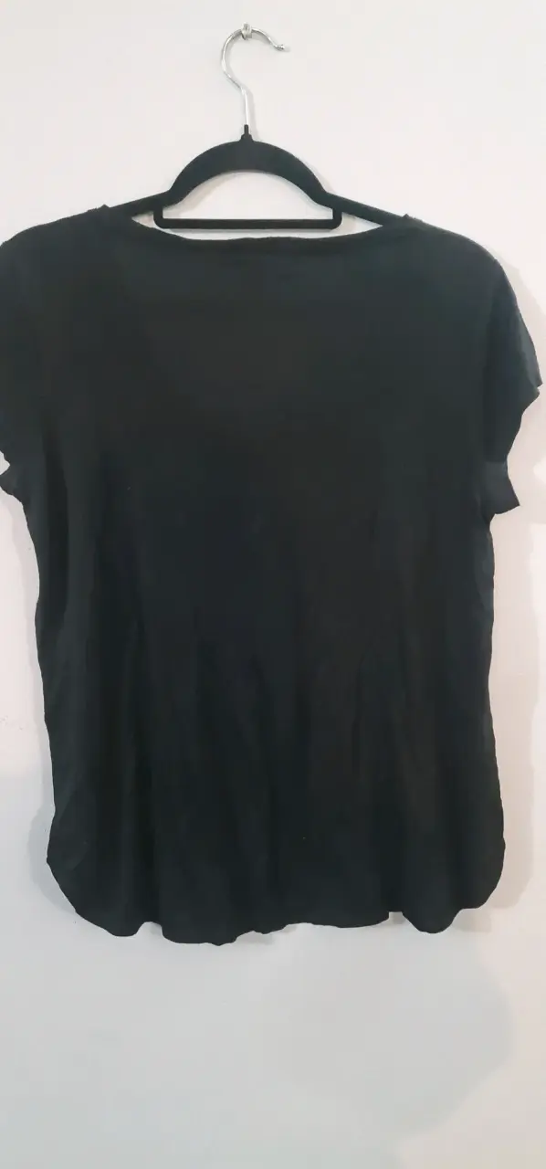 Polera negra básica H&M para mujer - 2
