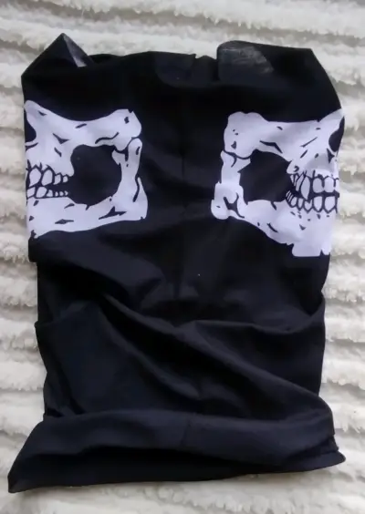 Bandana tubular pañoleta con diseño de calavera - miniatura 4