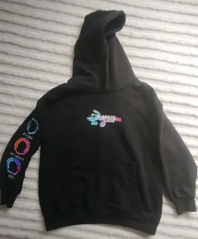 Polerón negro Space Jam con capucha y estampado - miniatura 1