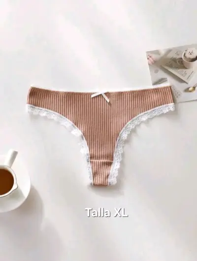 Conjunto de lencería estampado y encaje talla M y XL - miniatura 6