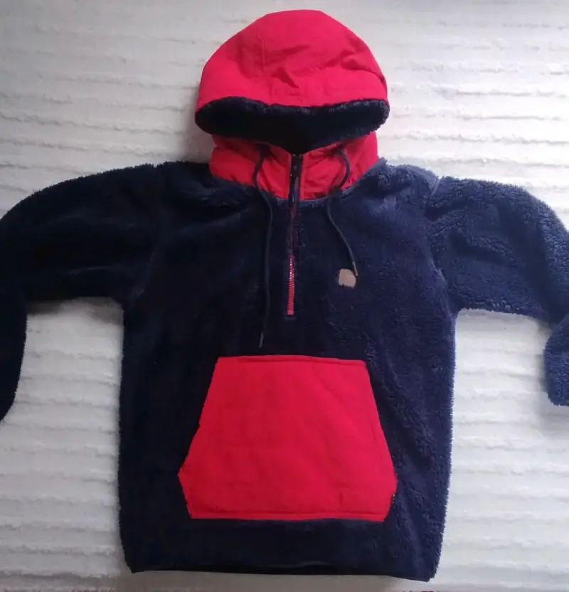 Polerón Maui polar con capucha rojo y azul - 1