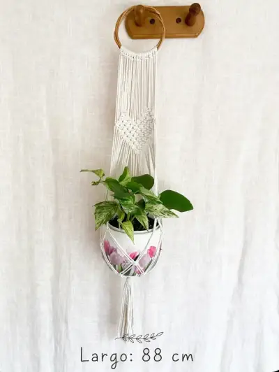 Colgador de macramé para plantas decorativo - miniatura 2